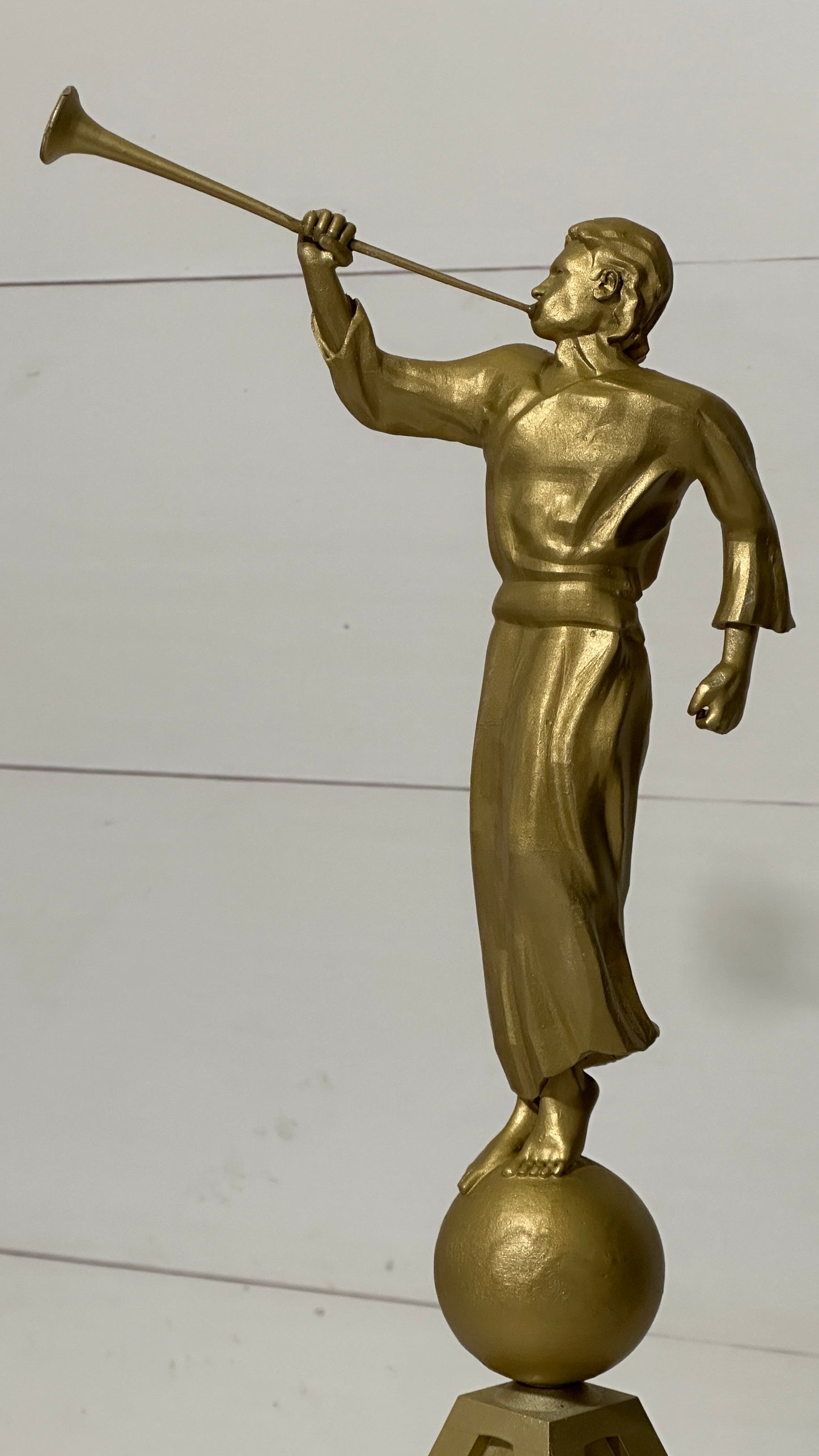 Figura Moroni