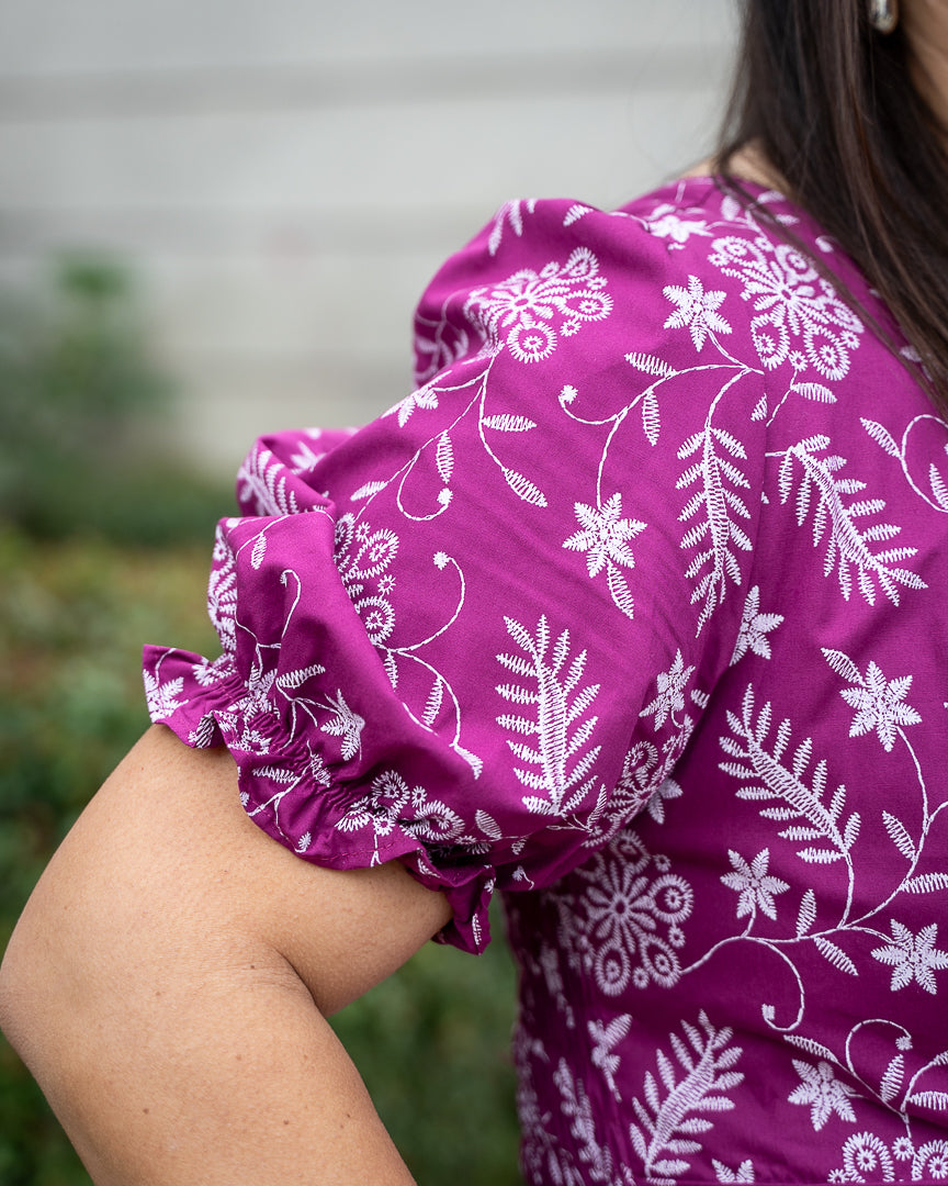 Vestido Bra3 Bordado F Lila G1/2