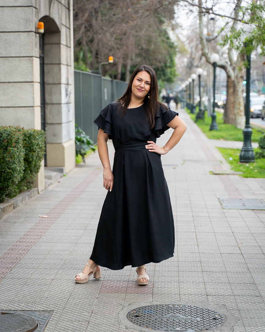 Vestido Bra3 Manga Vuelos Negro