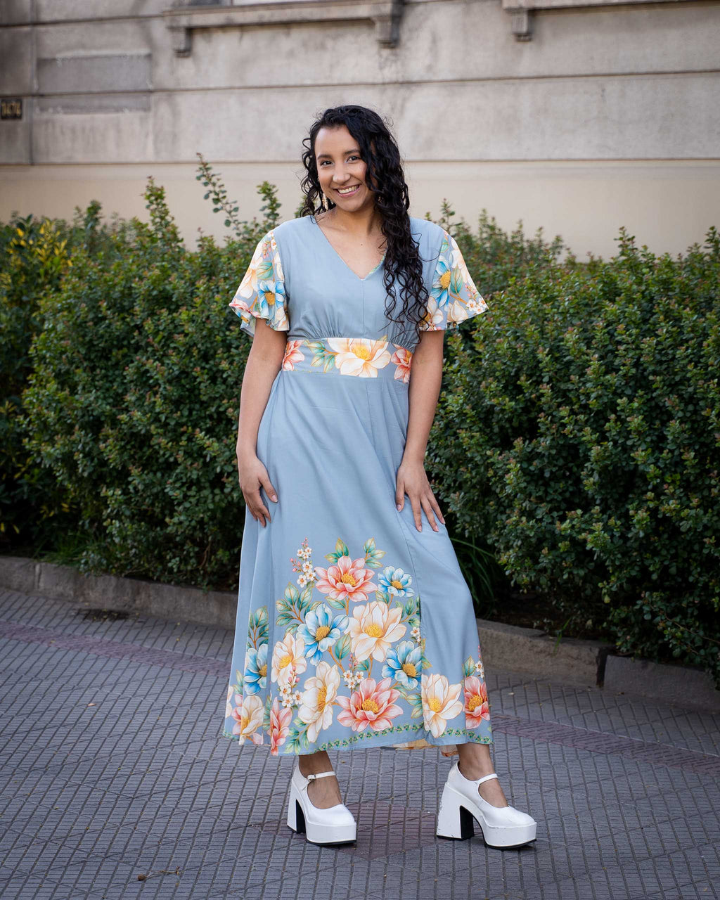 Vestido Bra4 Celeste Flores Grandes