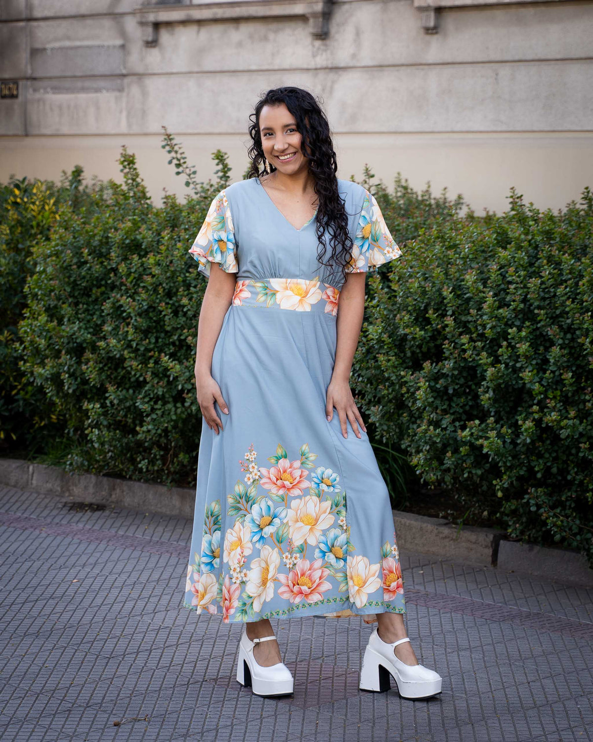 Vestido Bra4 Celeste Flores Grandes