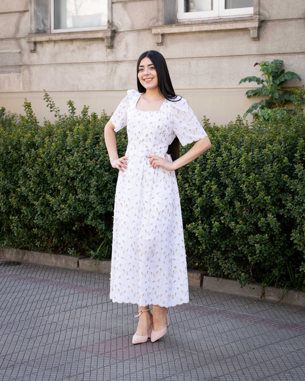 Vestido Bra4 Blanco Bordado