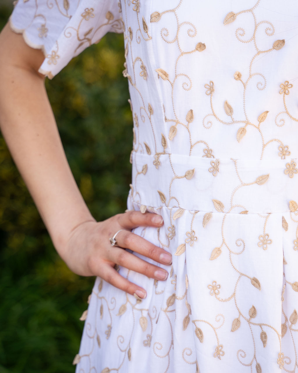 Vestido Bra4 Blanco Bordado