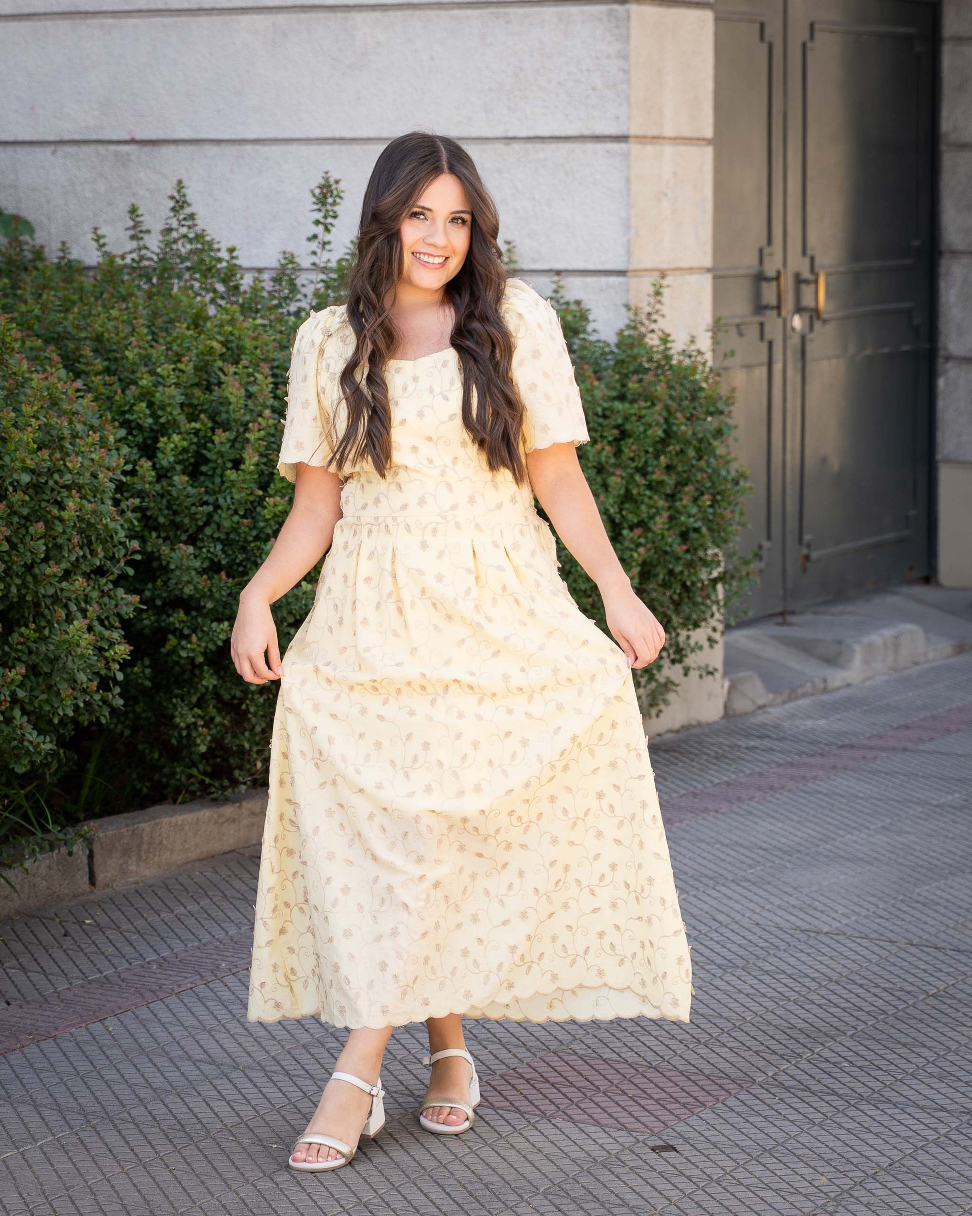 Vestido Bra4 Amarillo Bordado