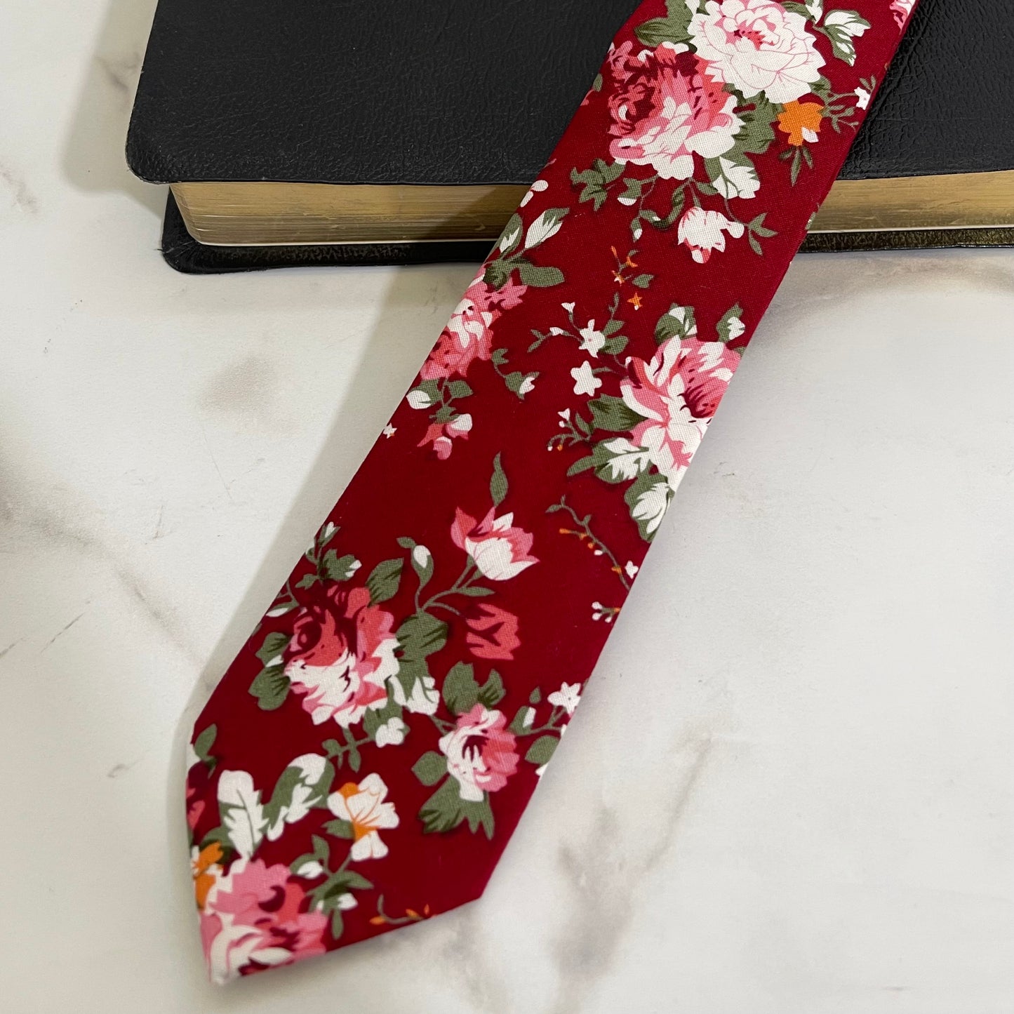 Corbata Flores Roja